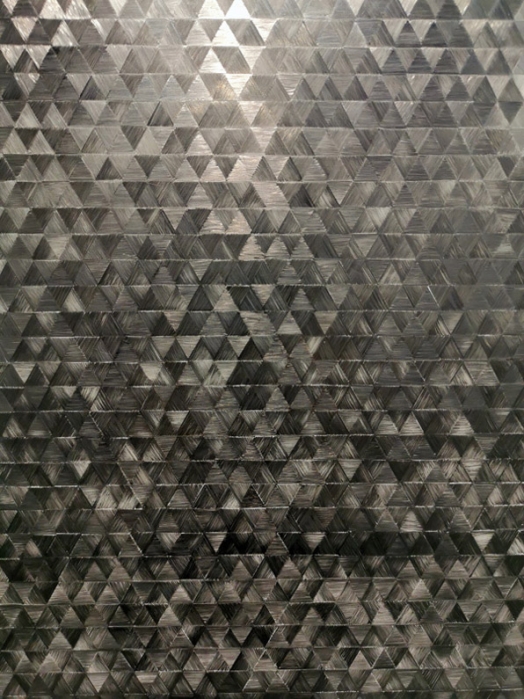 https://dashboard.mirunadragan.com/files/gimgs/th-68_Pithos_GraphiteDetail_W.jpg